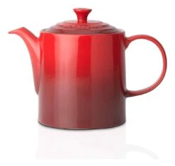 Le Creuset Grand Teapot Cerise