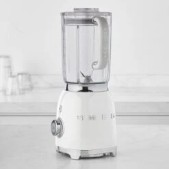 Smeg BLF01WHUK Blender - White