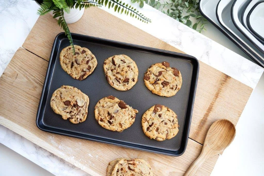 Luxe 35cm Baking Tray - Image 3